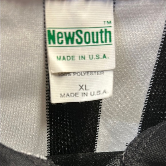 Black and White Striped Casual Button Down Shirt NWOT Referee Style Shirt - Picture 2 of 9